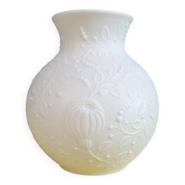Vase AK Kaiser 554 en biscuit h=10cm