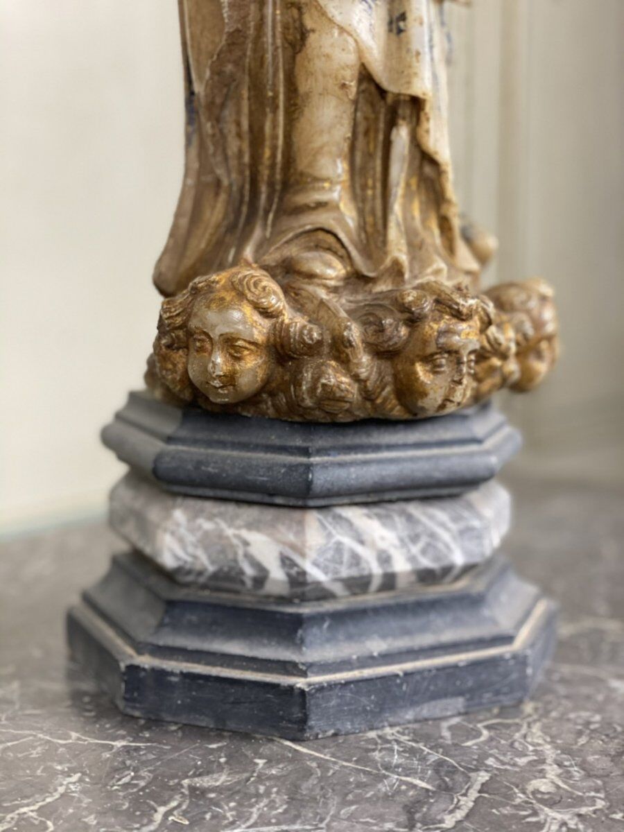 Vierge à l’enfant en albâtre, trace importante de polychromie, Flandre XVIème siècle