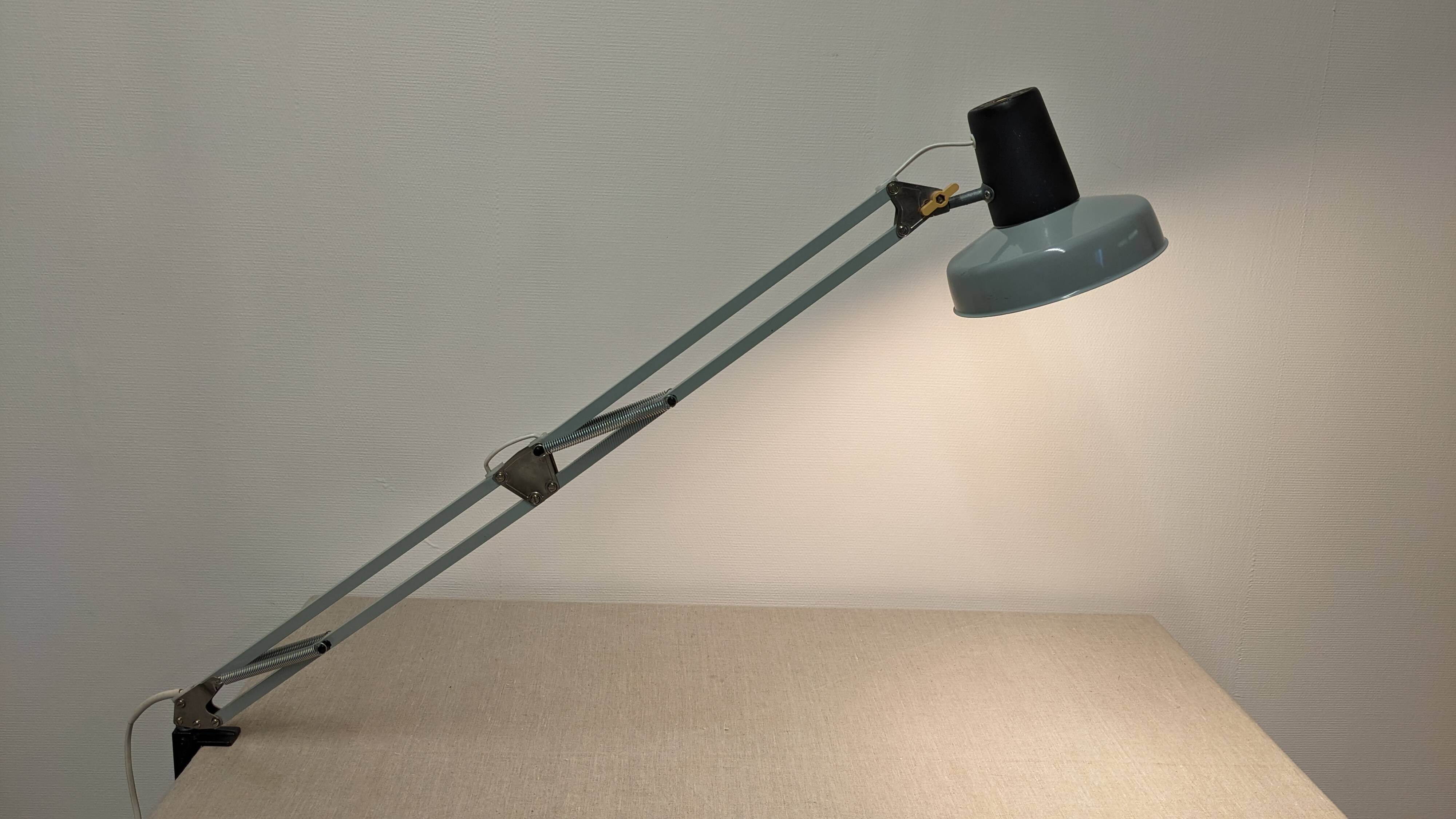 Lampe d'architecte ou de bureau articulée par Mathias, France vers 1970