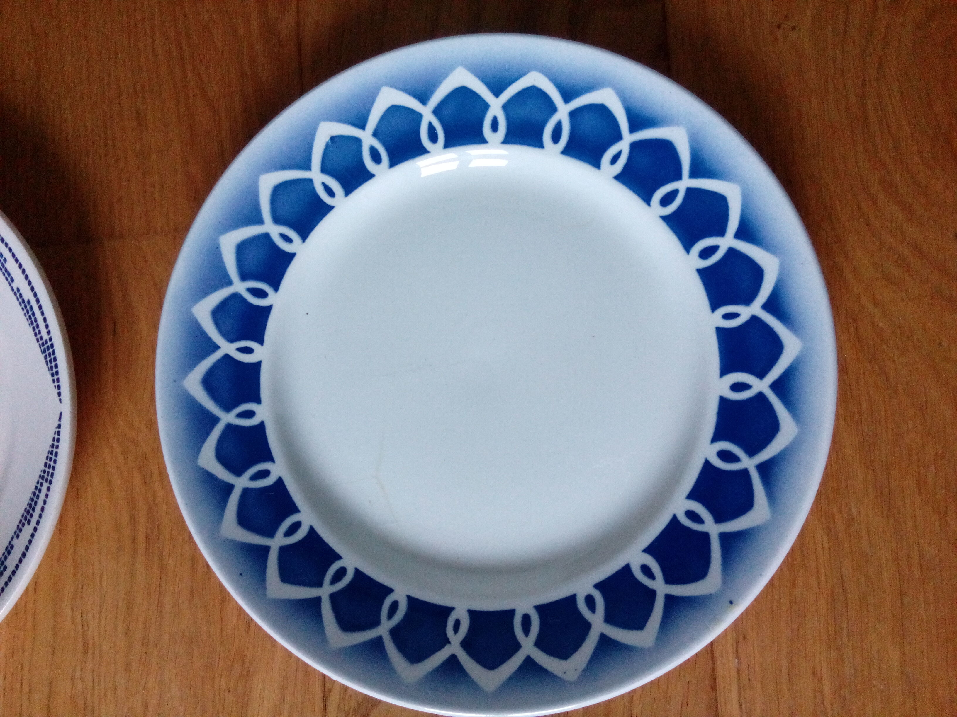 Mismatched flat plates set of 6