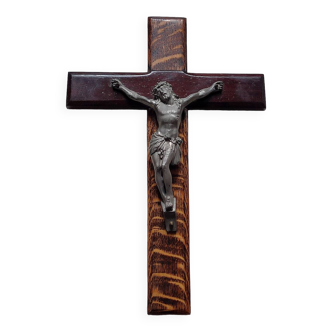 Grand crucifix bois et étain