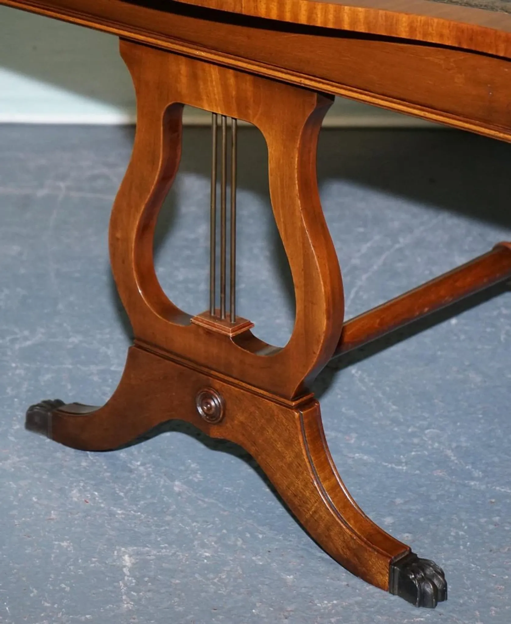 Grande Table Basse Vintage en Cuir Vert Chasseur
