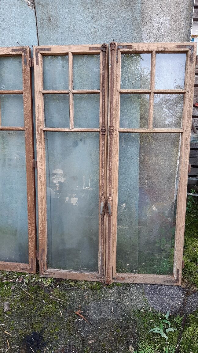 Set of old windows