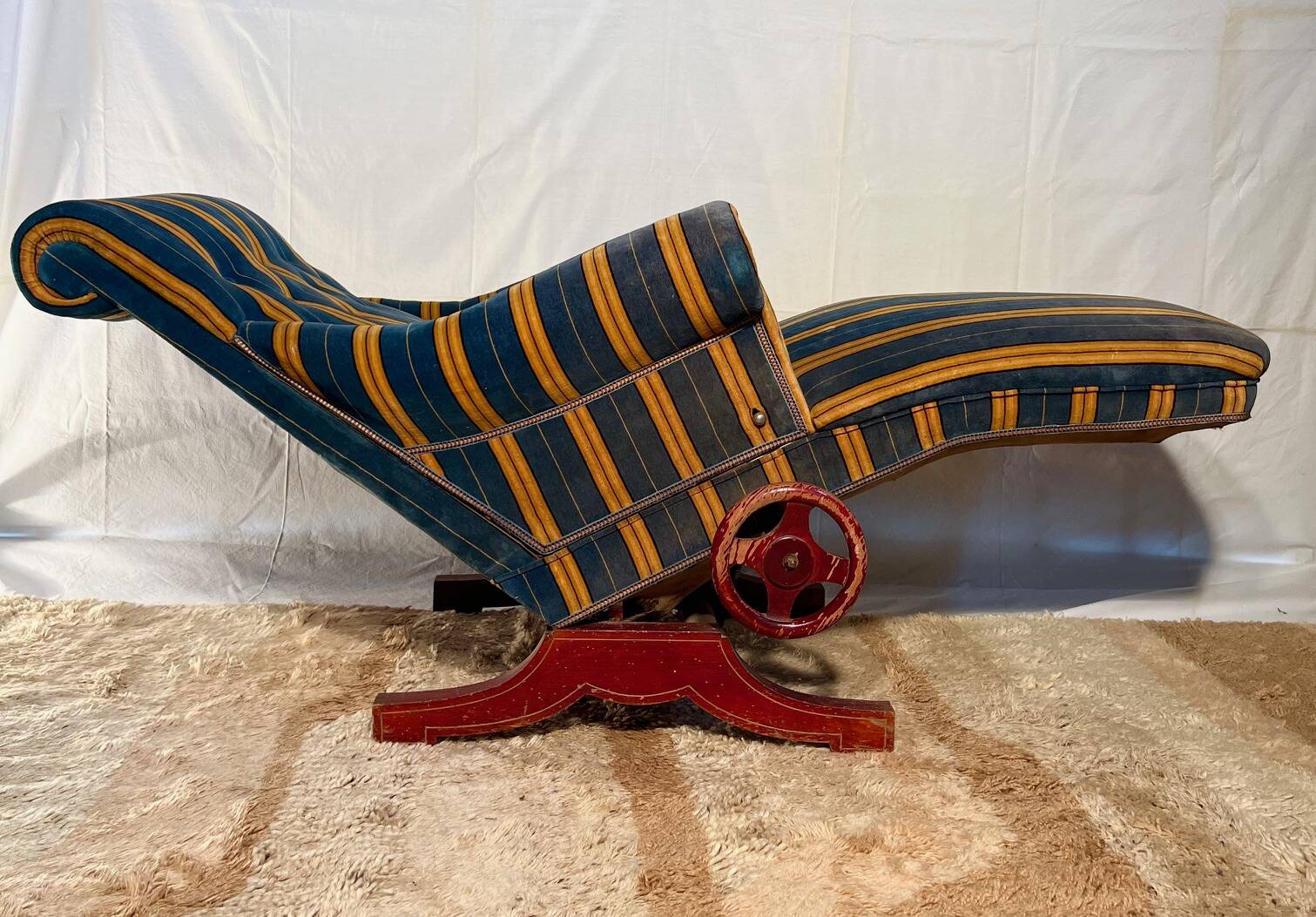 Dr Pascaud's Le Surrepos lounge chair, 1920s velvet chaise longue