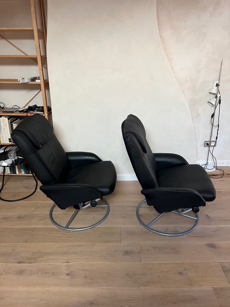 Ikea malung leather armchairs black