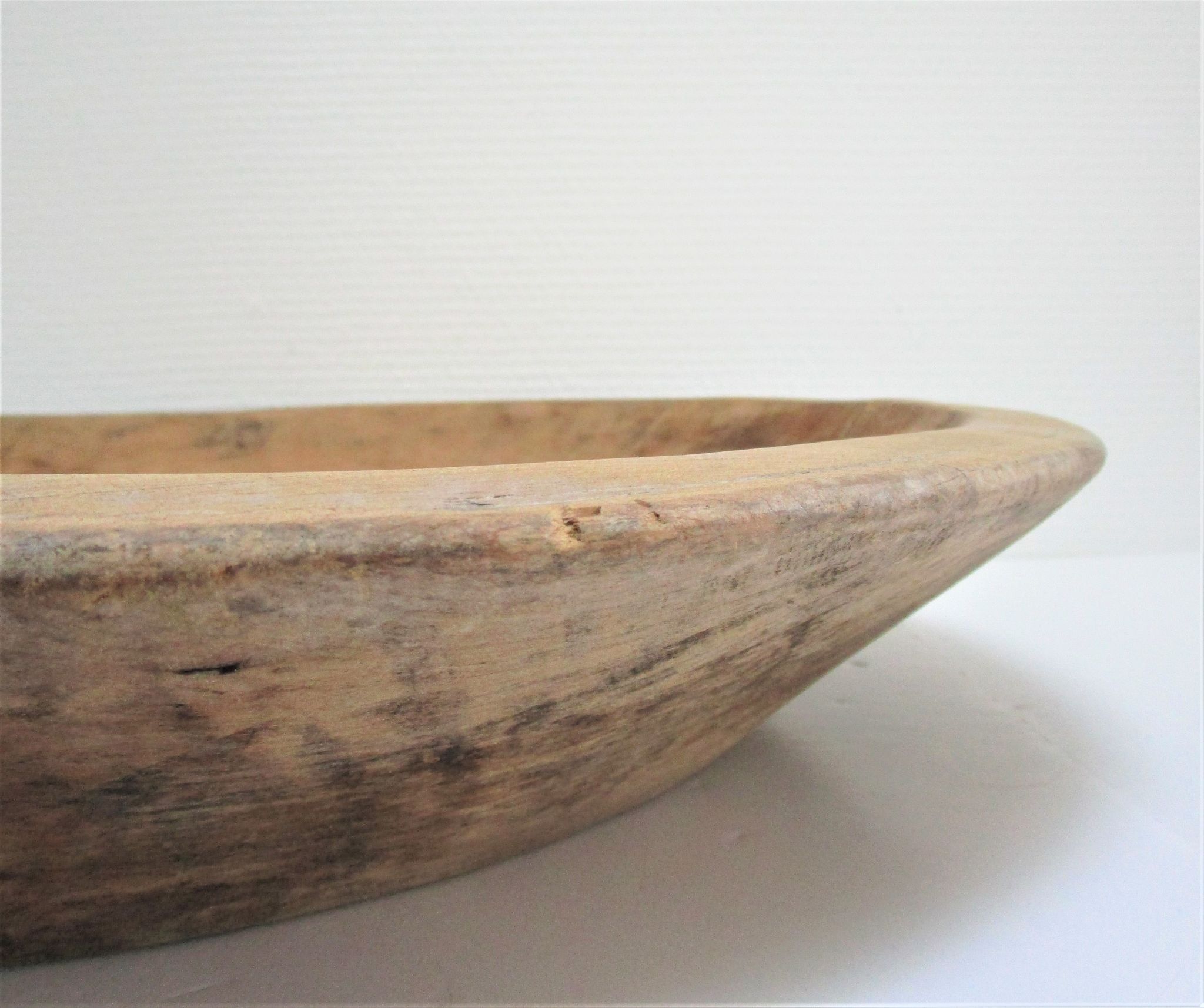 Plat bois massif patiné art populaire vintage