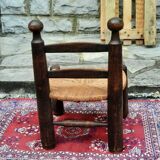 Petite chaise de cheminée