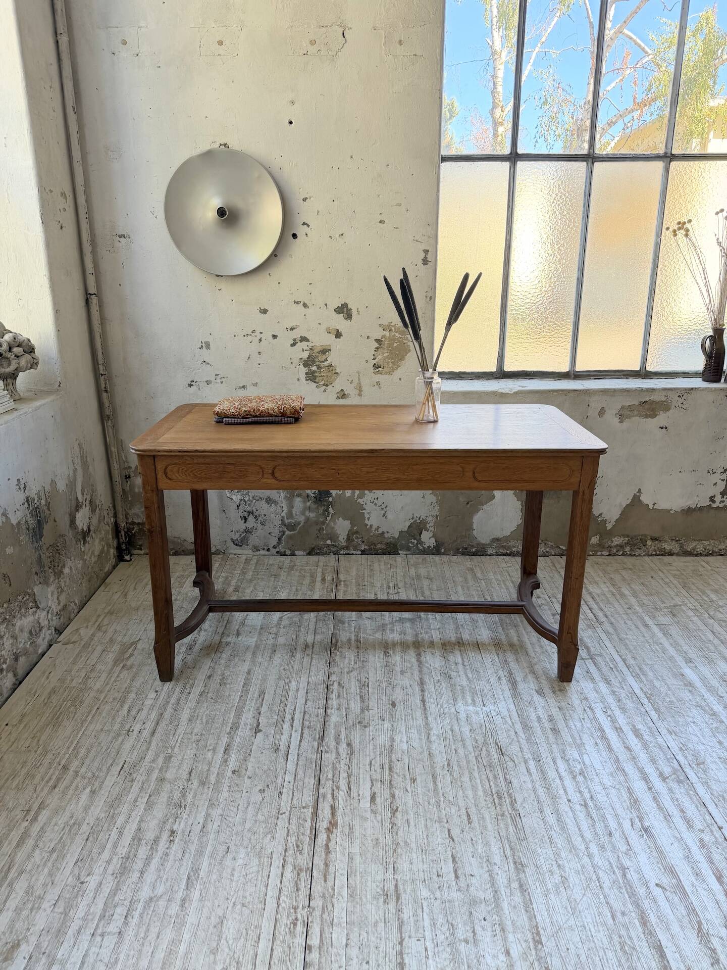 Desk - work table for a draper 1900 150cm