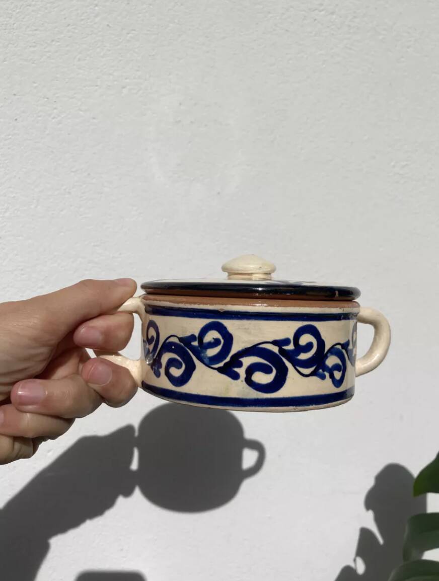 Round ceramic box candy box