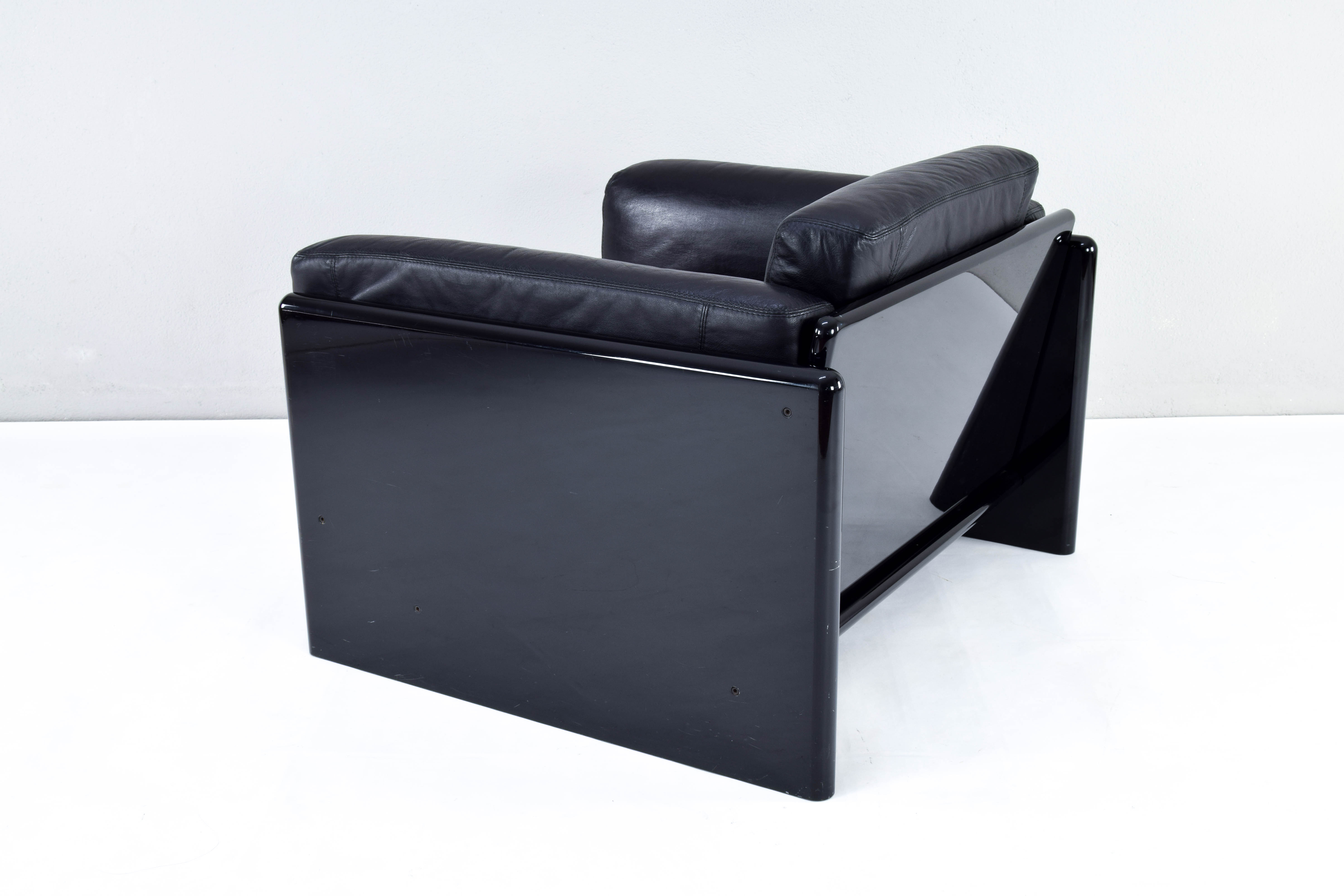 Black Leather Simone Armchair by Ufficio Progetti Gavina for Simon International