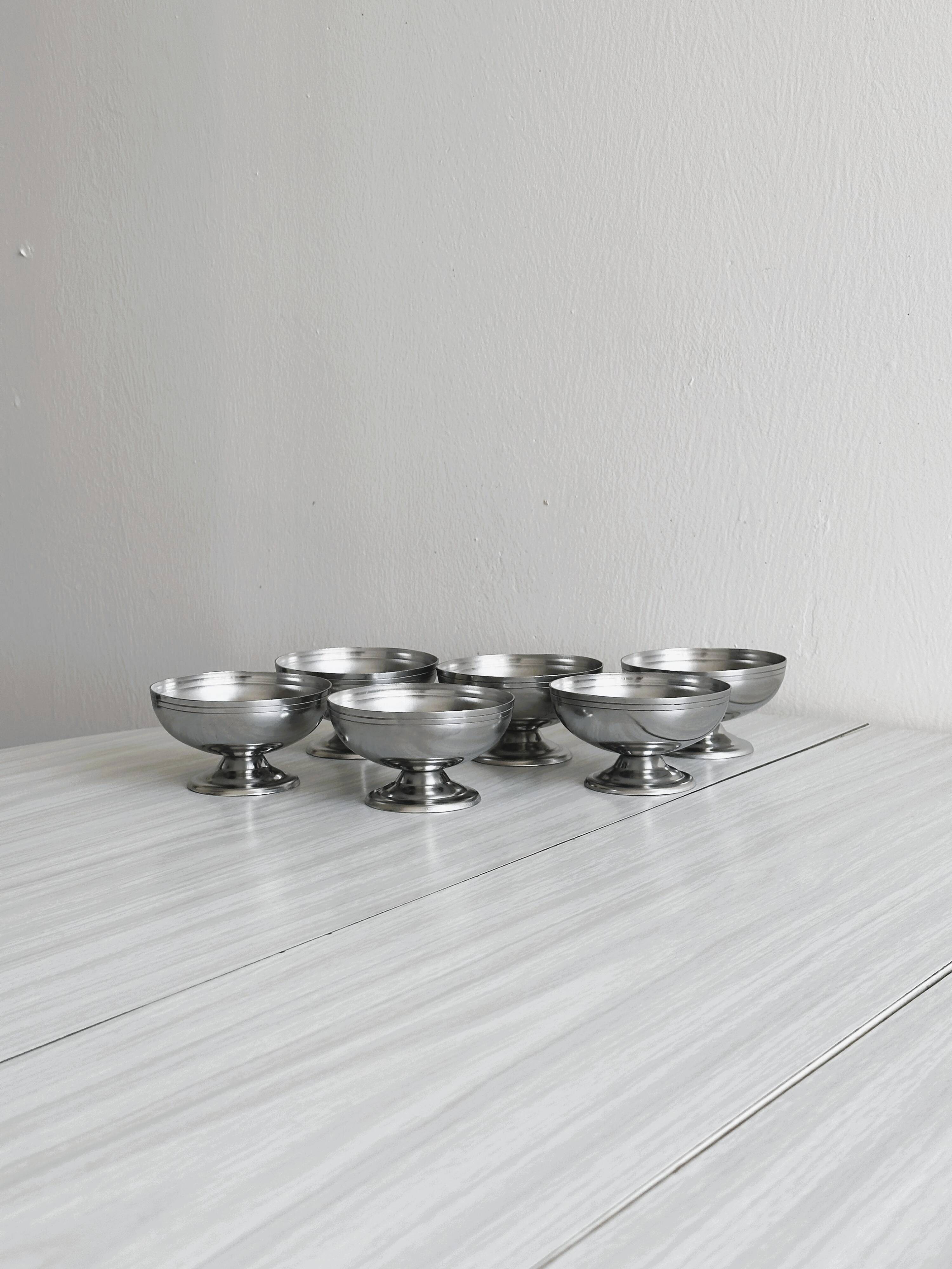 6 stainless steel metal cups