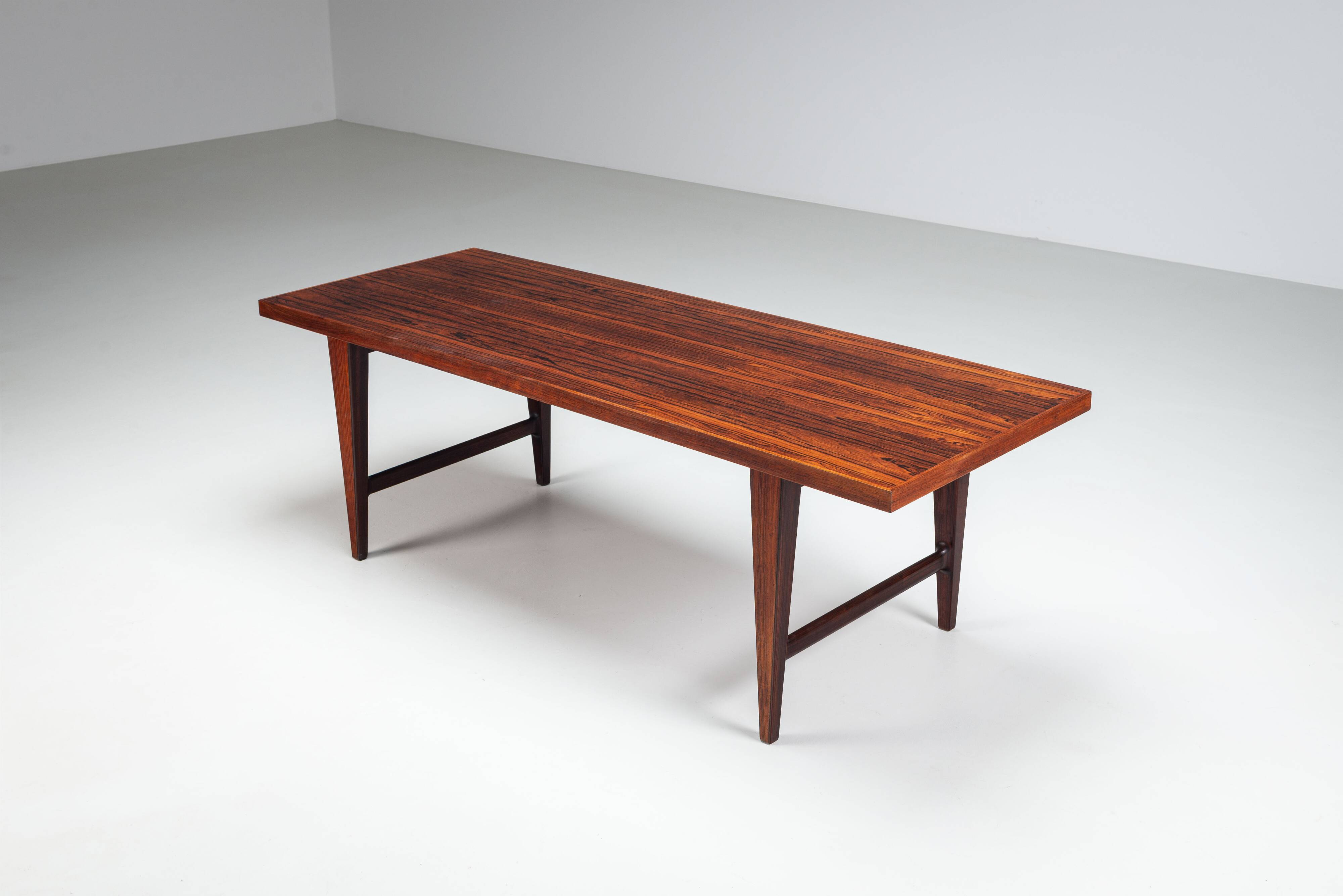 Table basse en palissandre d'Edmund Jørgensen