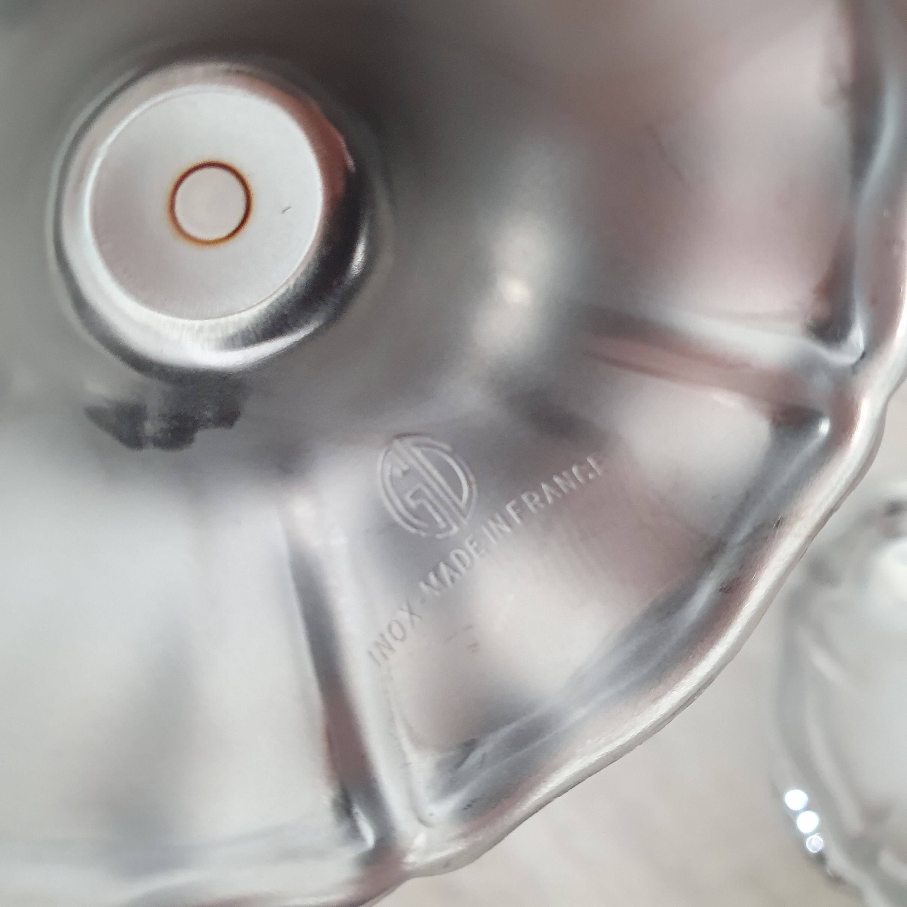 6 dessert bowls by Guy Degrenne in 18/10 stainless steel