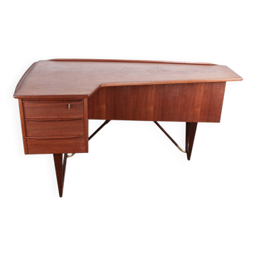 Bureau danois « boomerang » en teck et laiton par Peter Lovig Nielsen 1968