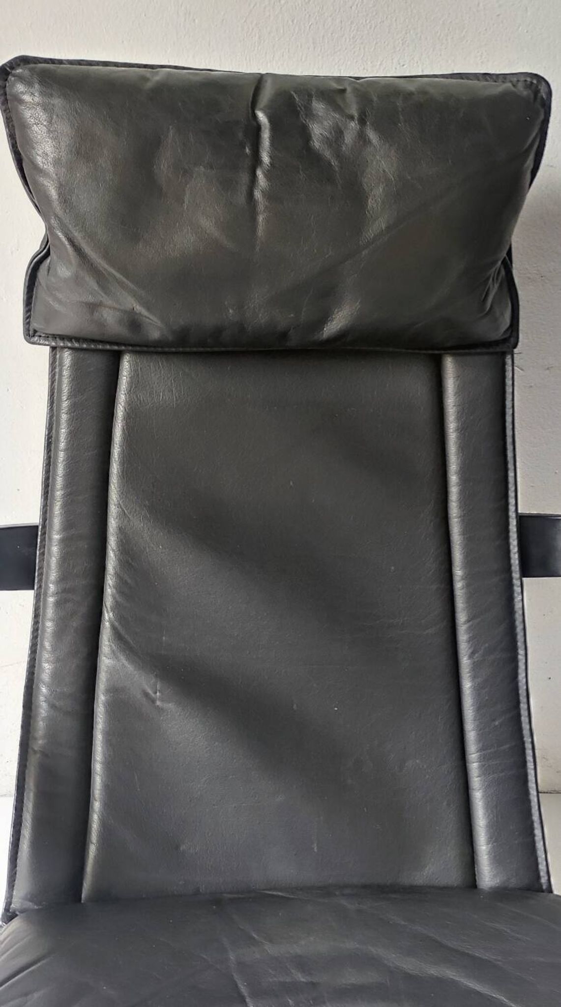 Black leather armchair by Åke Fribytter for Nelo möbel from the 70s