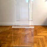 Chaise transparente designer français