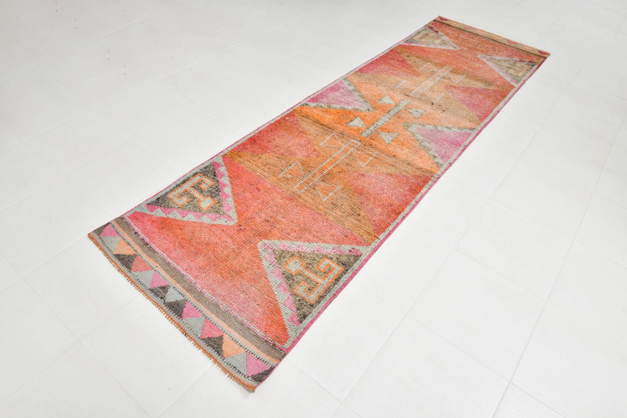 3x11 Shades Of Pink Antique Runner Rug, Handmade Runner Rug, 96x329Cm