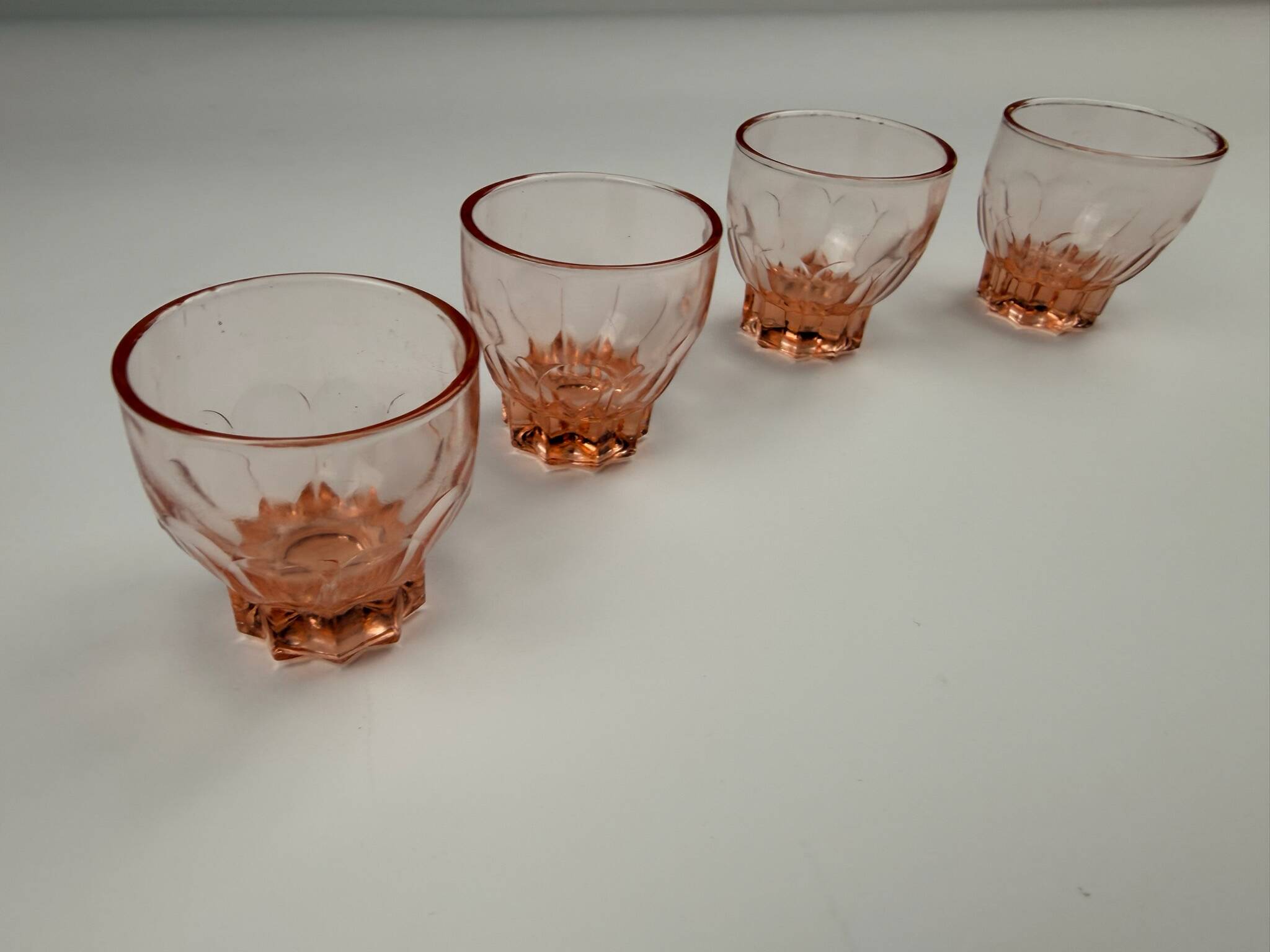 4 verres rose