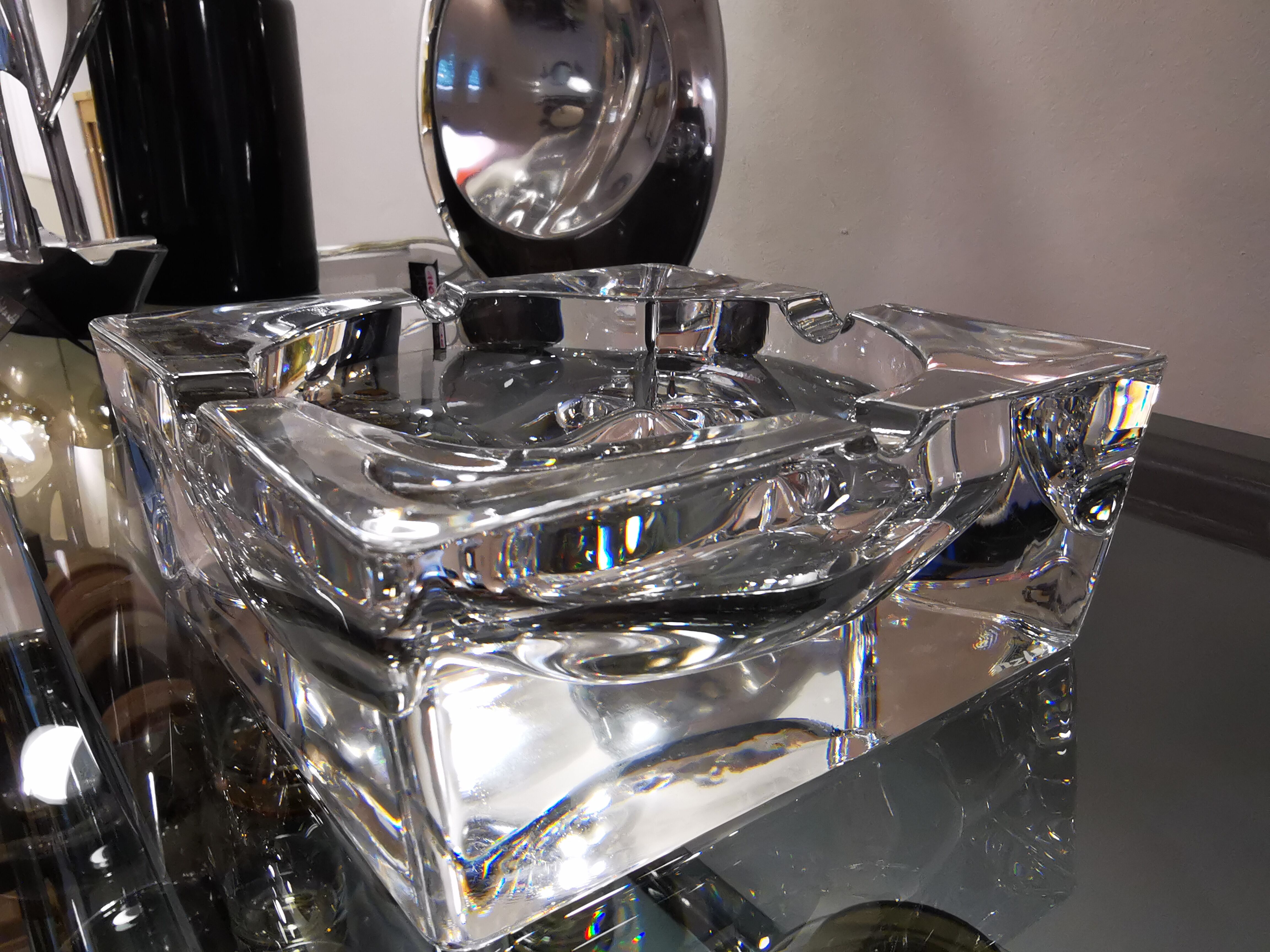 Ashtray paved with vintage crystal