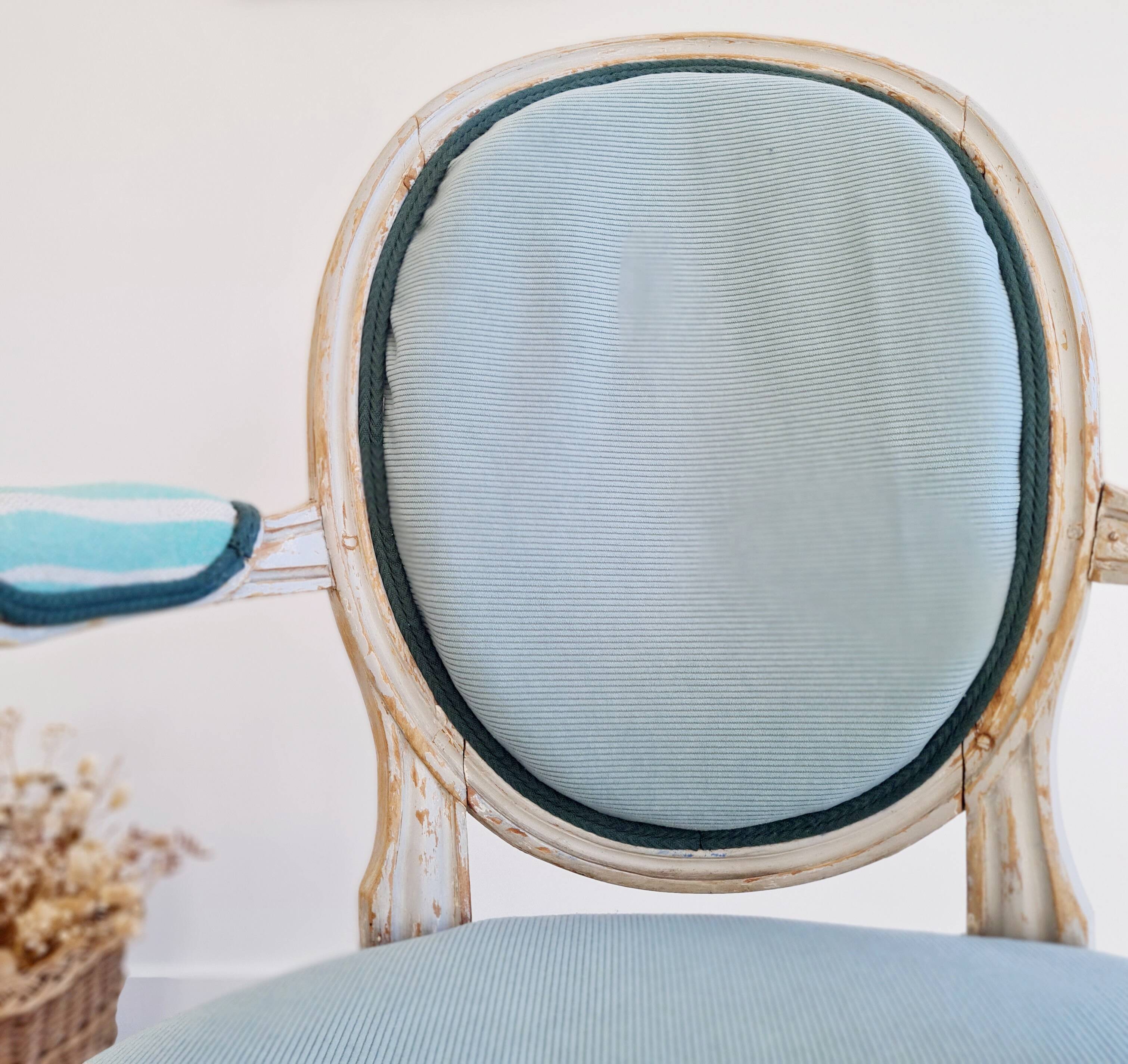 Louis XVI medallion armchair renovated velvet