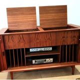 Danish sideboard by Arne Vodder for Sibast Danmark / Hifi music cabinet with Rio rosewood revolving doors
