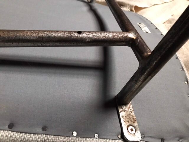 SK660 armcahir by Pierre Guariche for Steiner