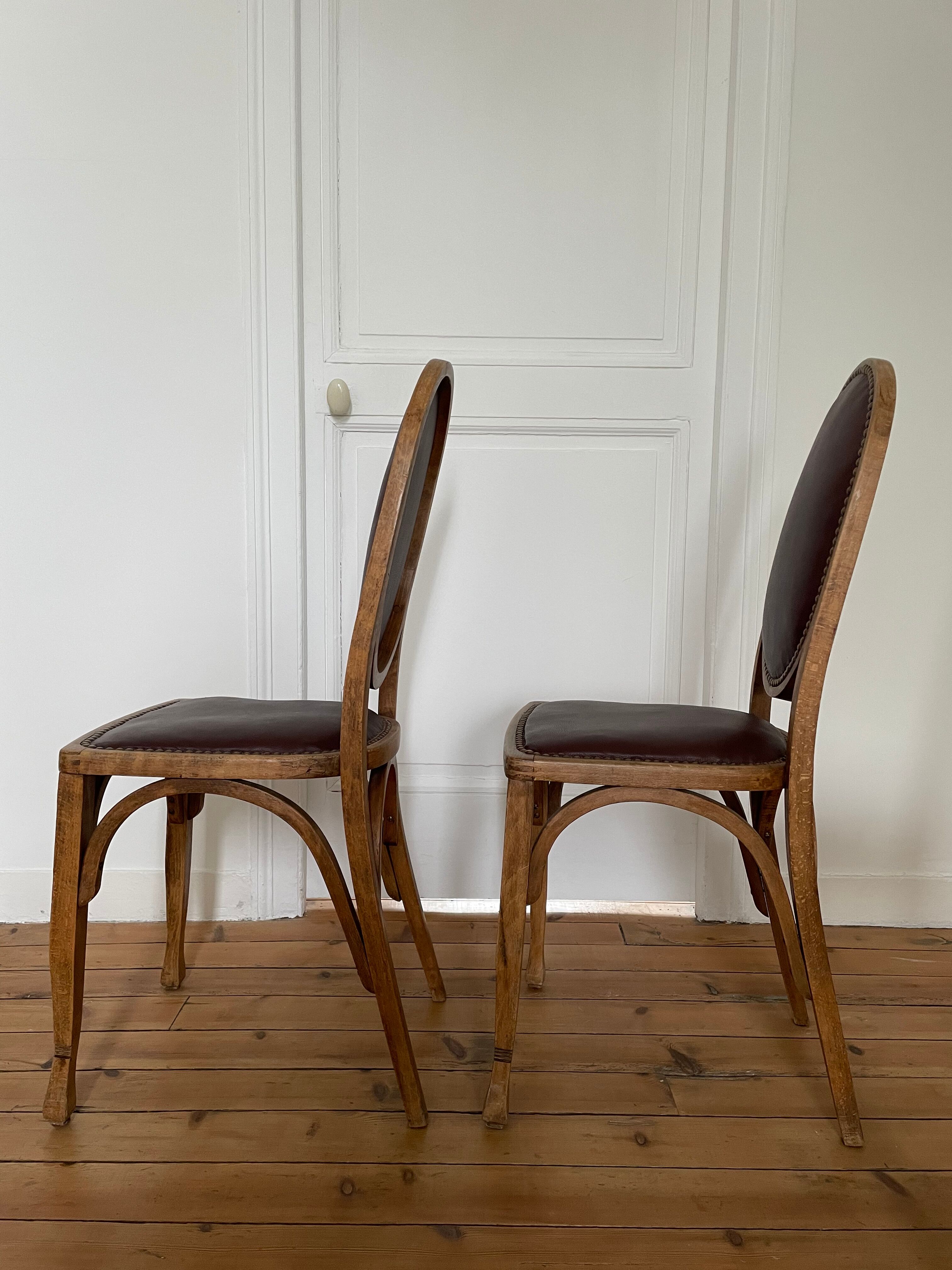 Lot de 2 chaises de bistrot Baumann anciennes
