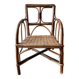 Children's chair old wood
