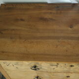 Louis Phillipe style chest of drawers in light walnut 20th century