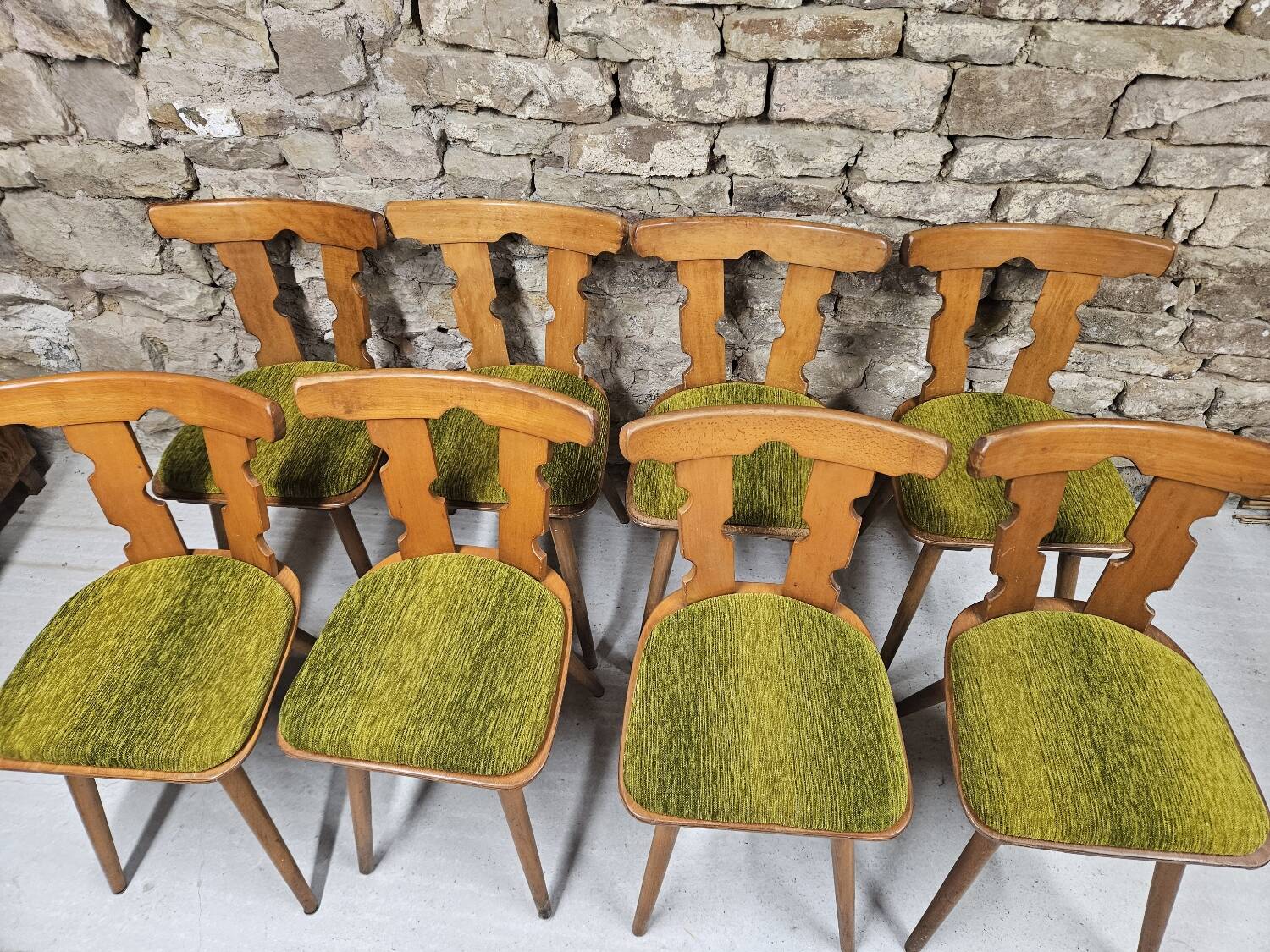 Lot  8 chaises bistrot 1970"