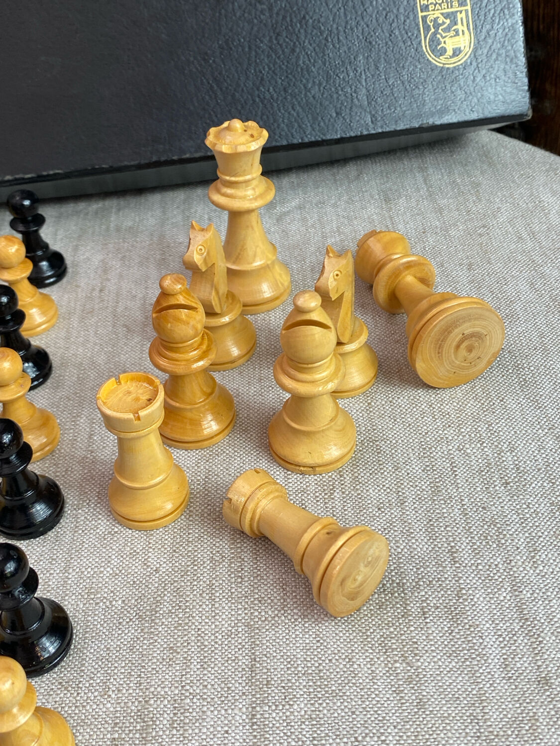 Wooden chess set, Rachez Paris