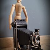 Victar bellows camera