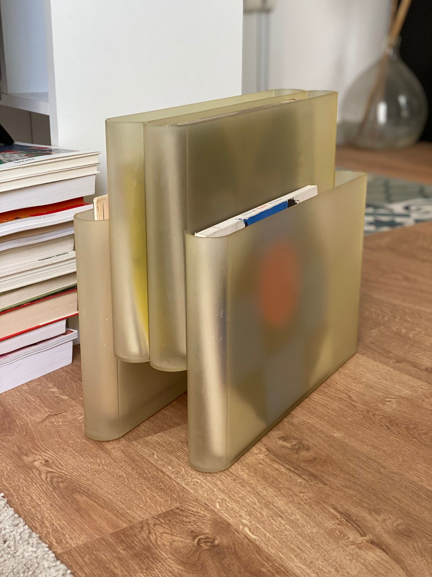 Giotto Stoppino magazine holder for Kartell - 1970