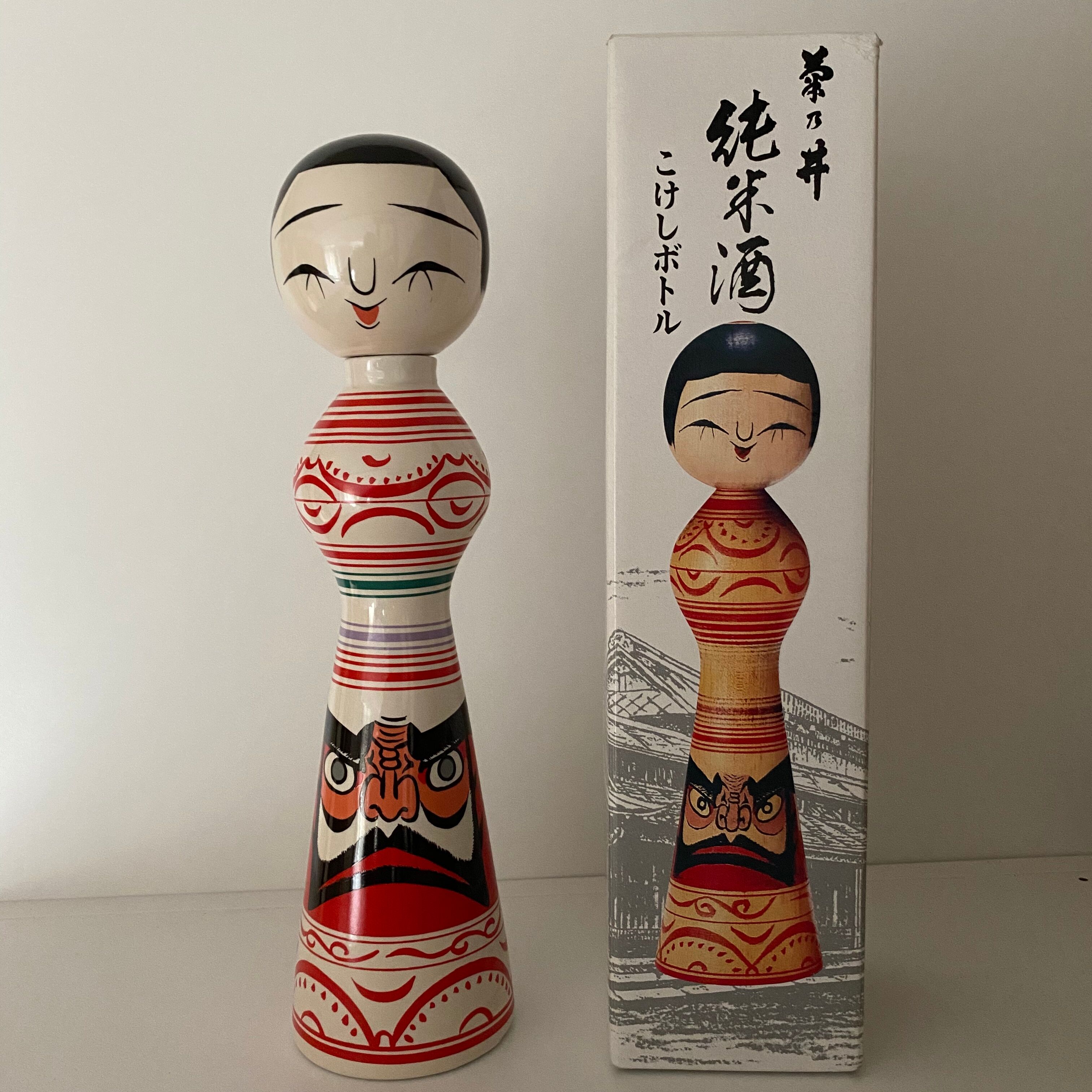 Kokeshi Bottle