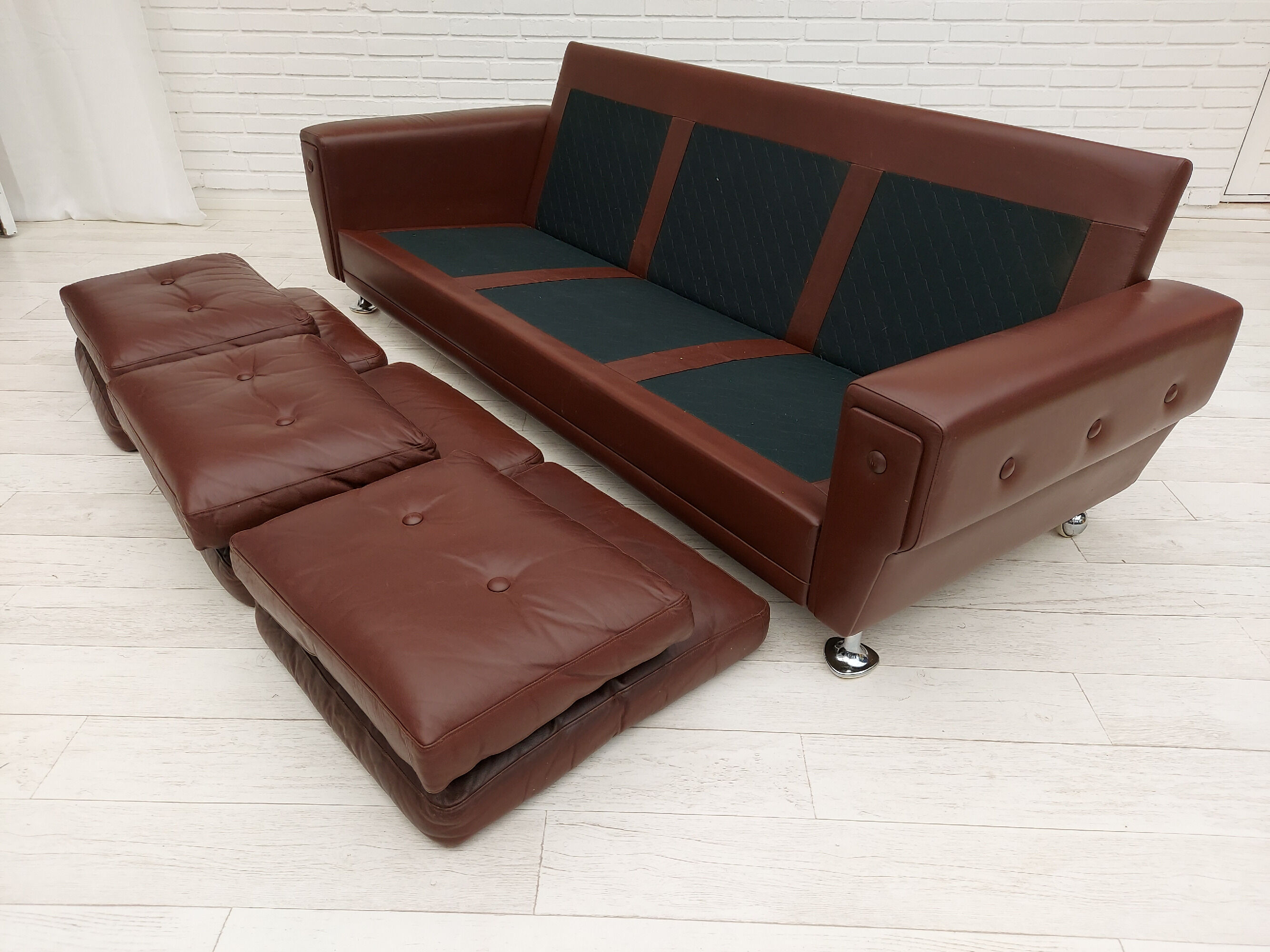 Danish 3-seater sofa, 70s, leather, original good condition