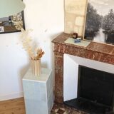 Ceramic tile column