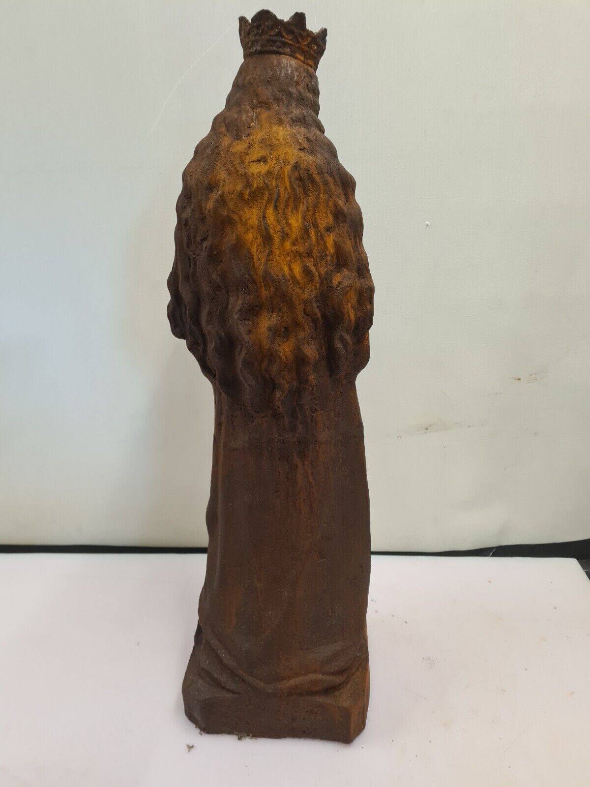 statue of the holy virgin in cast iron