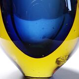 Vase Sommerso Murano att. Flavio Poli, verre bleu et ambre, années 1950-1960