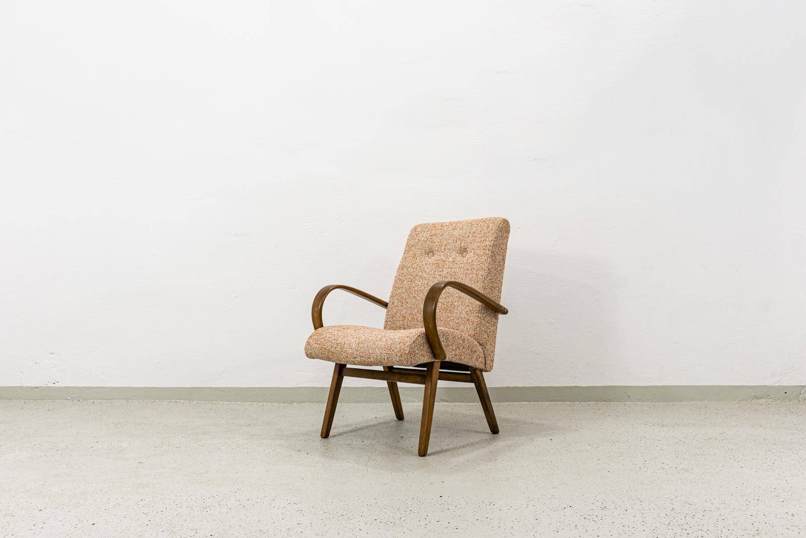 Mid Century Armchair Model 53 By J šmidek For Ton, 1960s