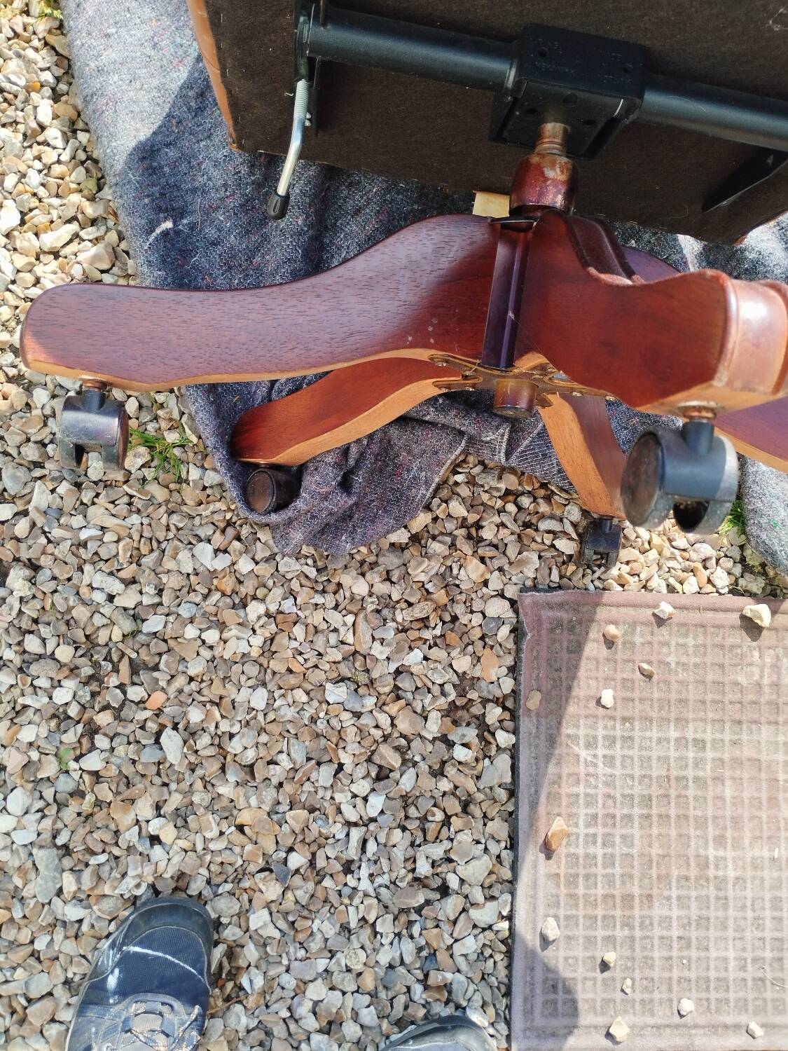 Chesterfield desk chair in antique leather