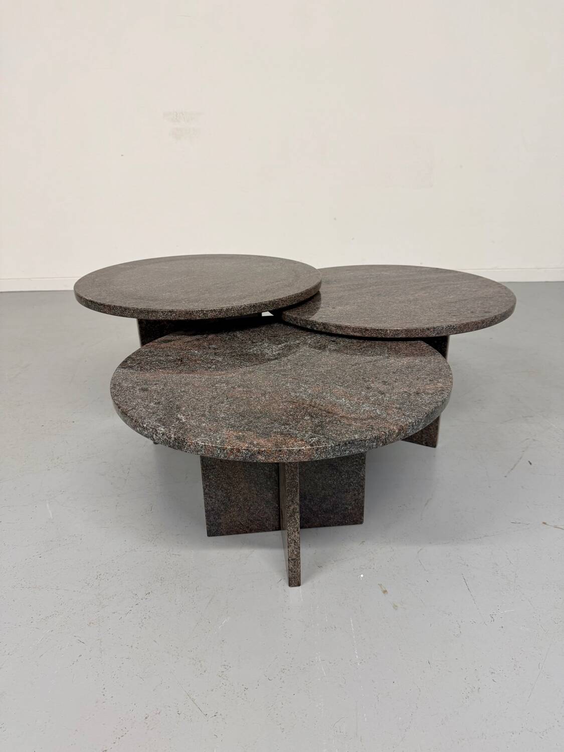 Vintage 1970s design round granite nesting coffee table with 3 elements.