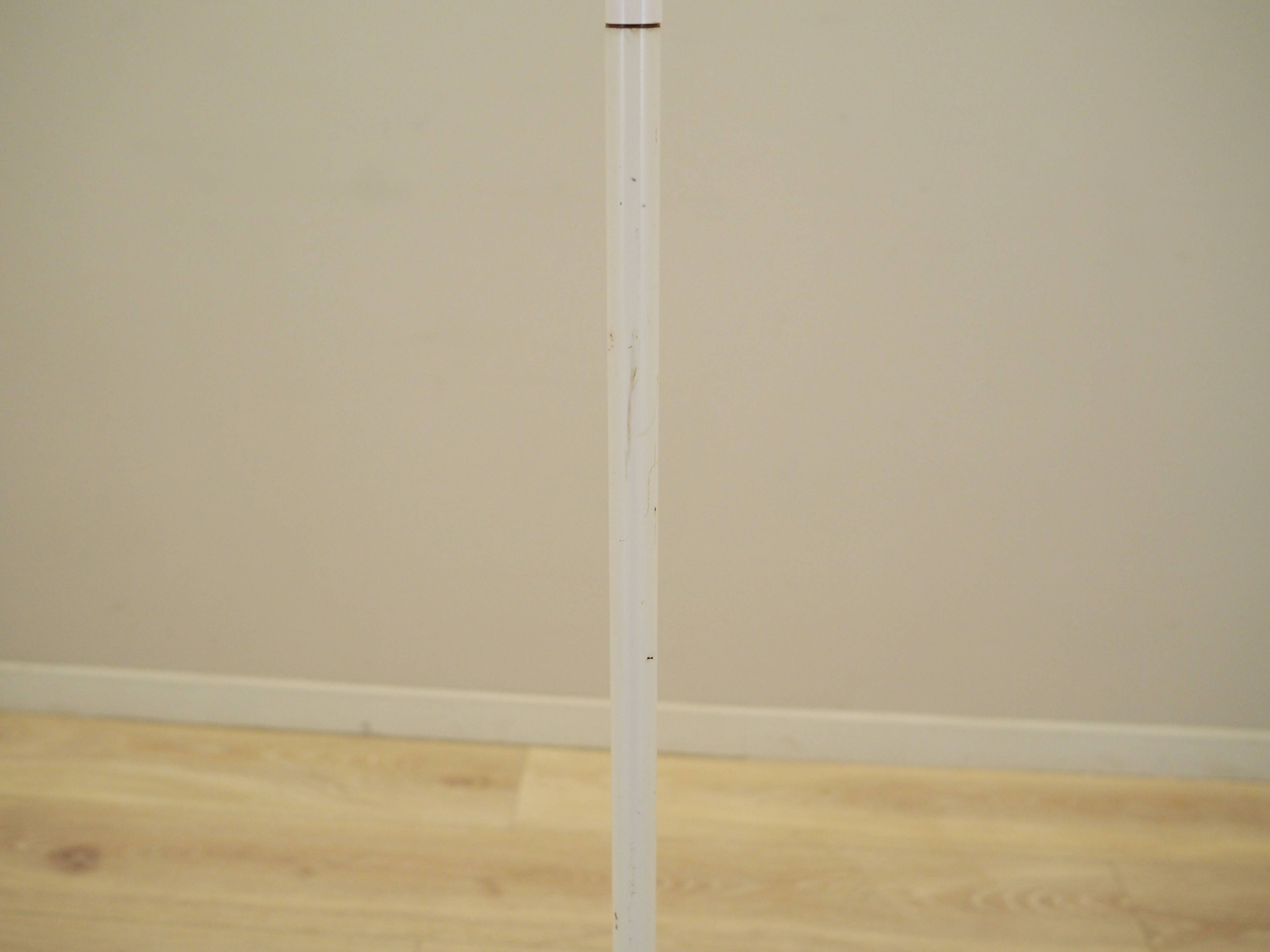 Lampadaire danois Panthella par Louis Poulsen, années 1970