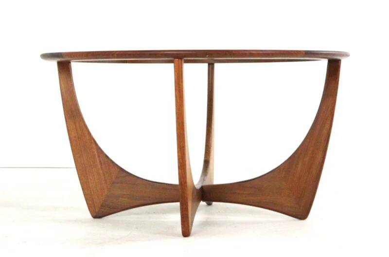 Table basse ronde 'Bellow' G-Plan Astro