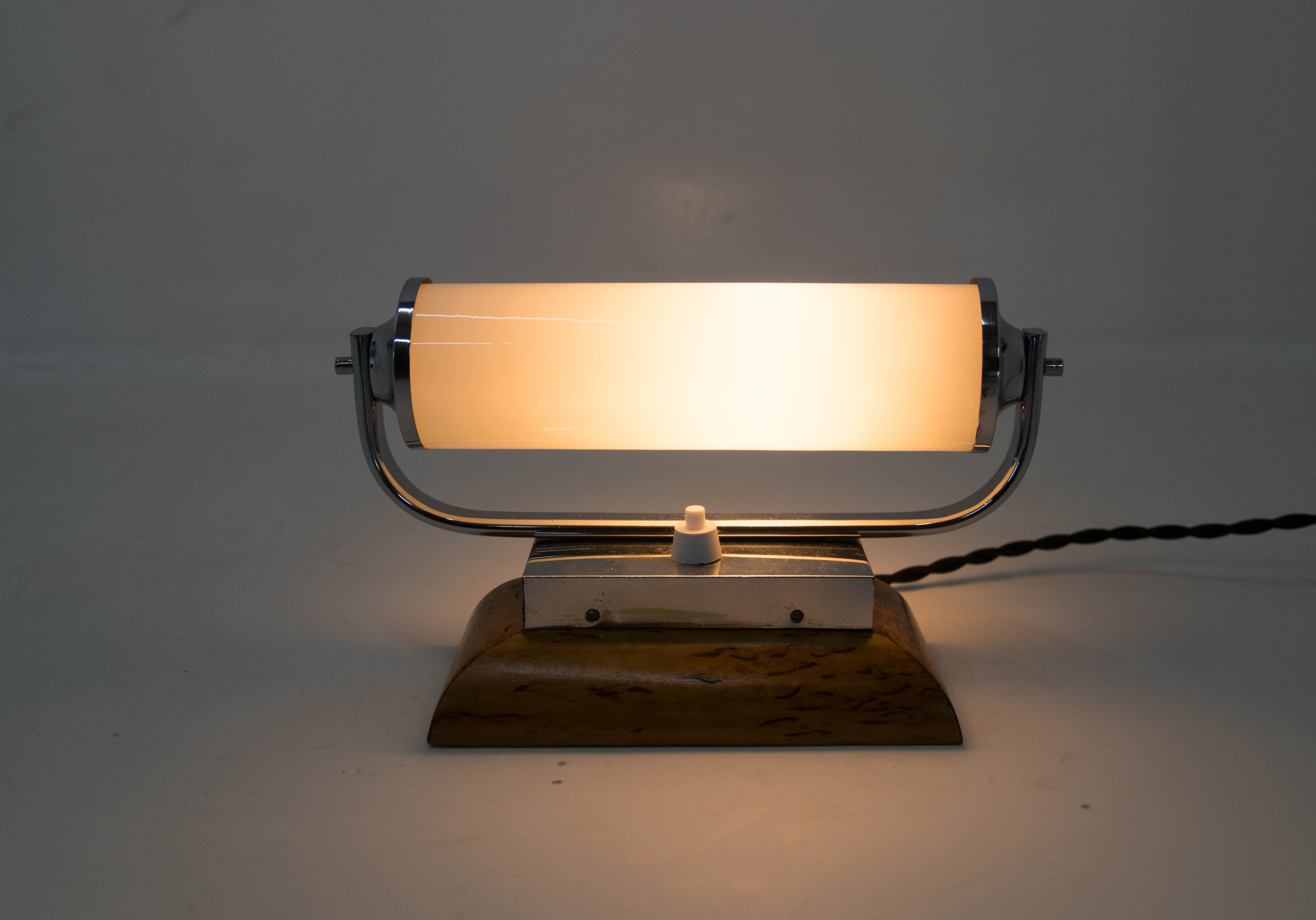 Bauhaus tubular table lamp, 1930s, restored