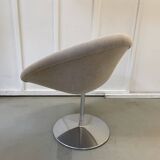 Globe Artifort chair by Pierre Paulin