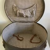 Vulcanized fiber imperiala hat case