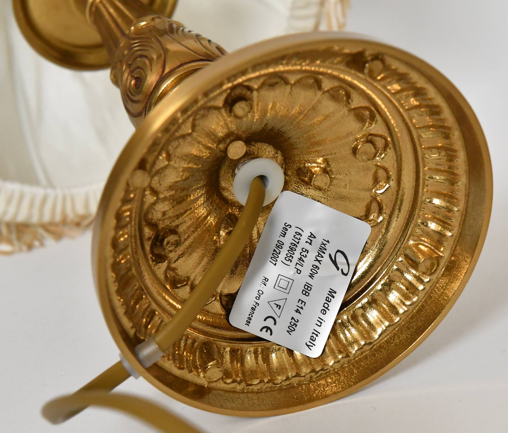 Pair of gold metal table lamps