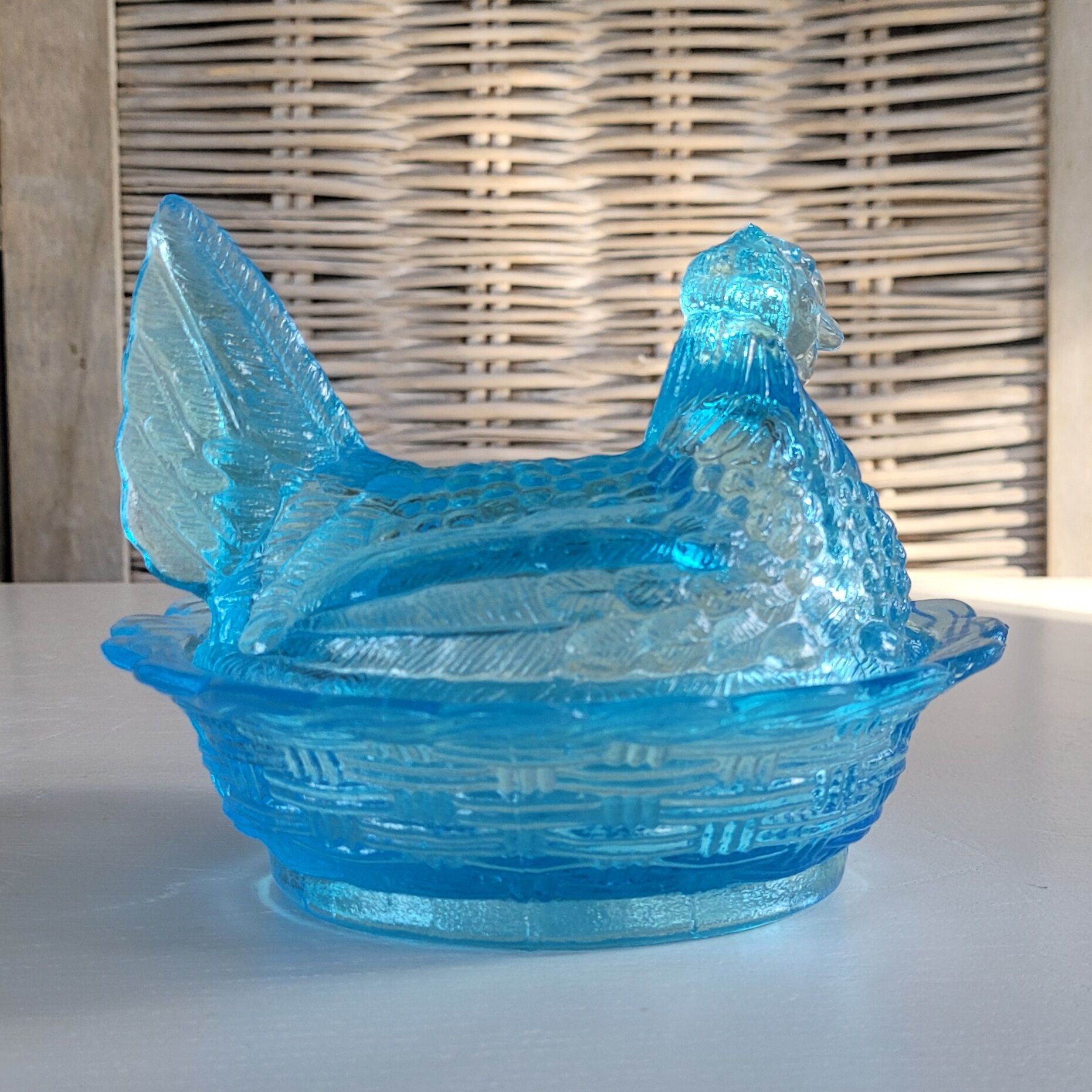 Glass candy hen