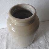 Former enamelled stoneware jar