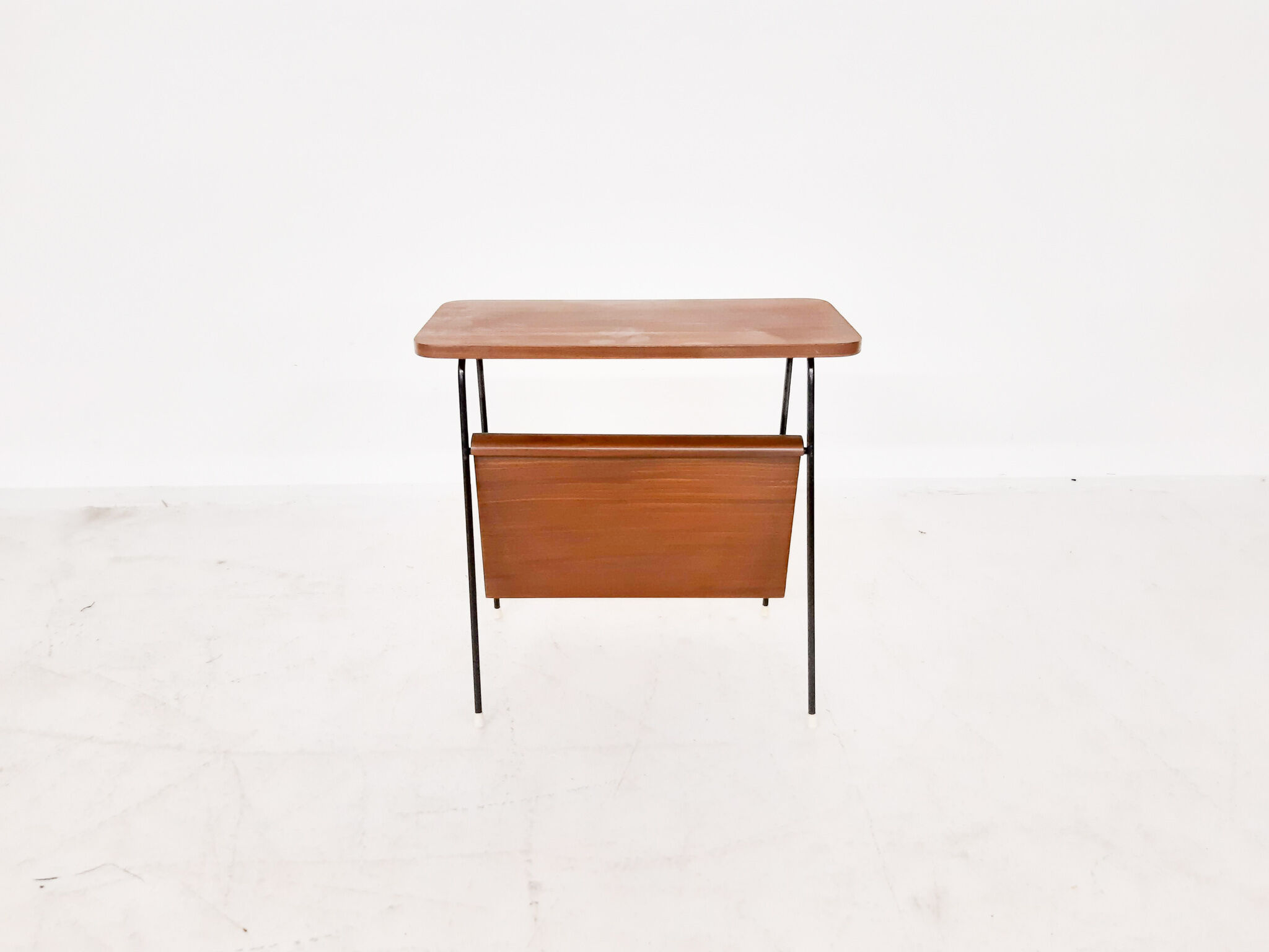 Side table / magazine stand, The Netherlands 1950's